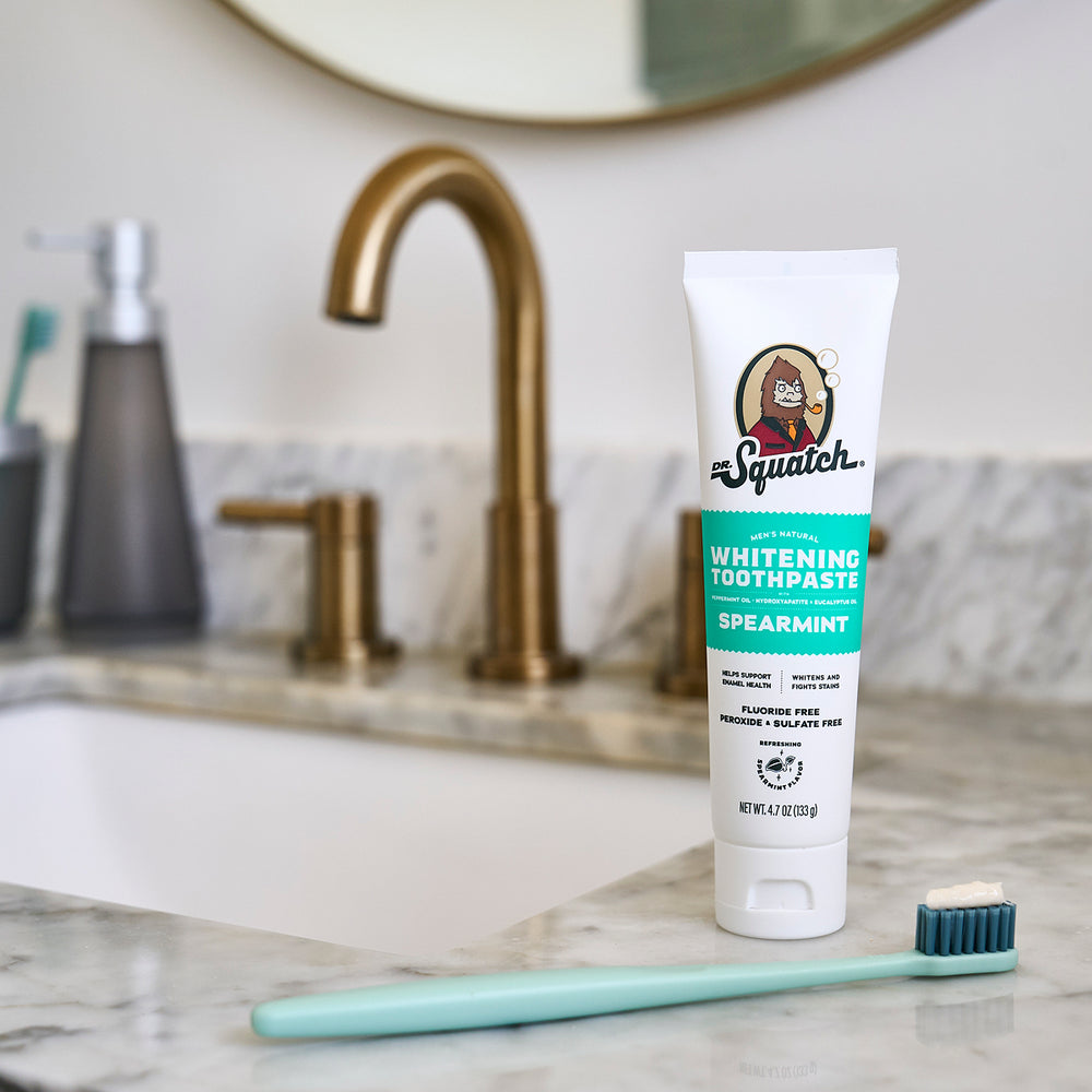 SPEARMINT WHITENING TOOTHPASTE - US 7896